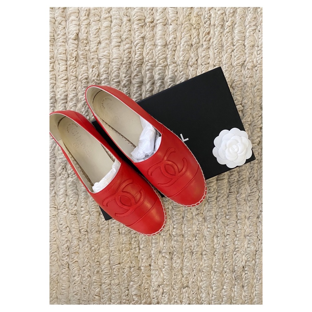 Chanel- Espadrilles in red